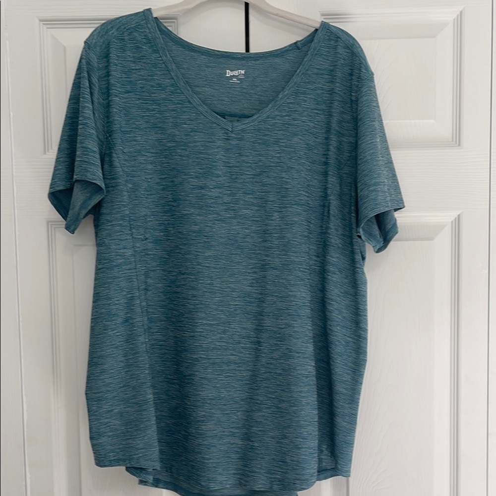 Duluth Trading Co Green Relaxed Crew Neck Tee